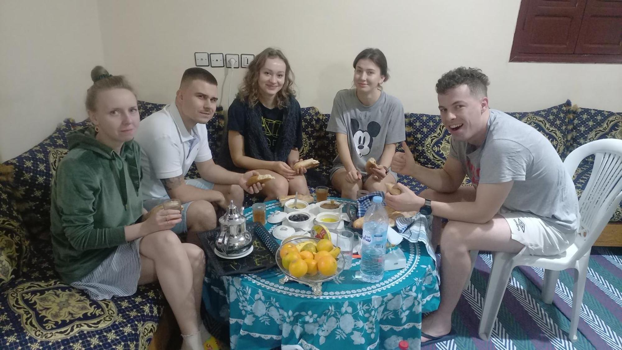 Chambre Chez L'Habitant Avec Famille อกาดีร์ ภายนอก รูปภาพ